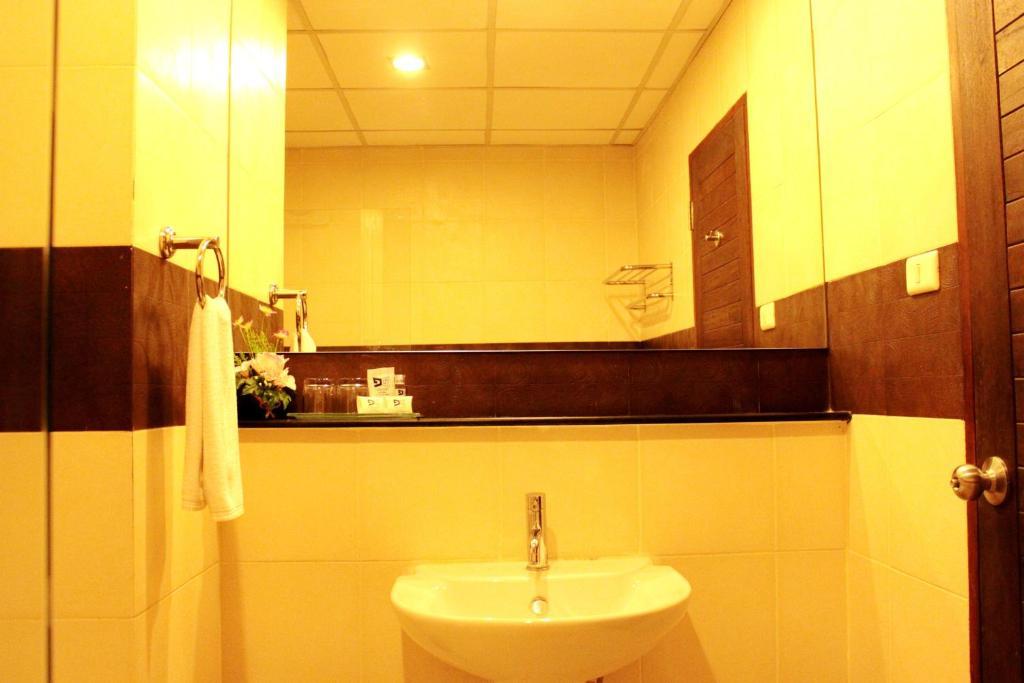 14 Resort Bangkok Zimmer foto